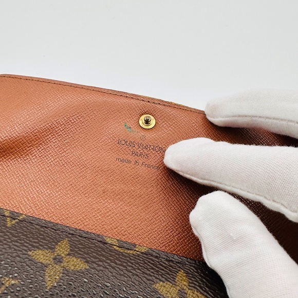 Louis Vuitton Tri fold Wallet-Authentic - Picture 7 of 15